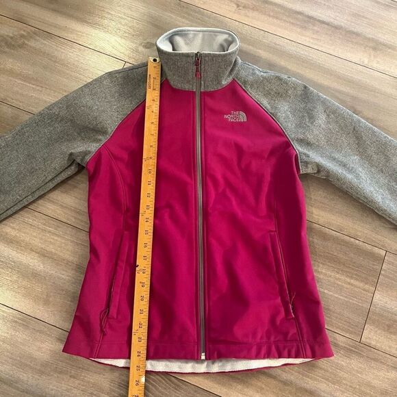 The North Face Grey/ Pink Jacket Women Medium - Picture 5 of 6